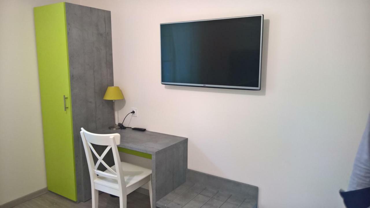 Chambres D'Hotes L'Echappee Belle Beauvallon  Екстериор снимка