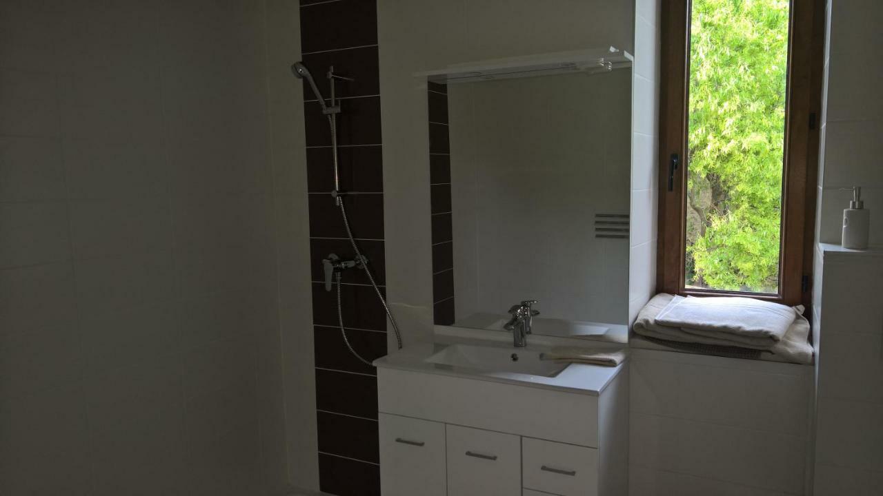 Chambres D'Hotes L'Echappee Belle Beauvallon  Екстериор снимка